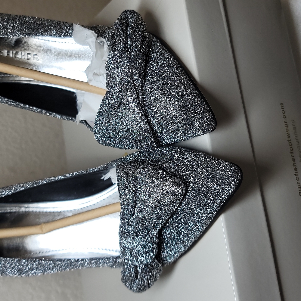 Marc Fisher Women's Nighta Pointed  Heels - Picture 5 of 11